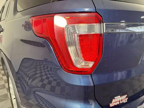 Used 2016 Ford Explorer FWD image 29