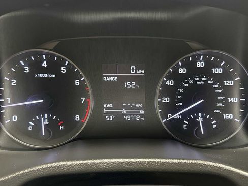 Used 2018 Hyundai Elantra SE image 17