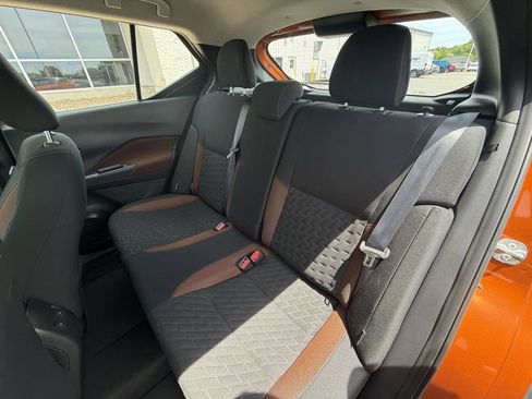 Used 2021 Nissan Kicks SR FWD image 21