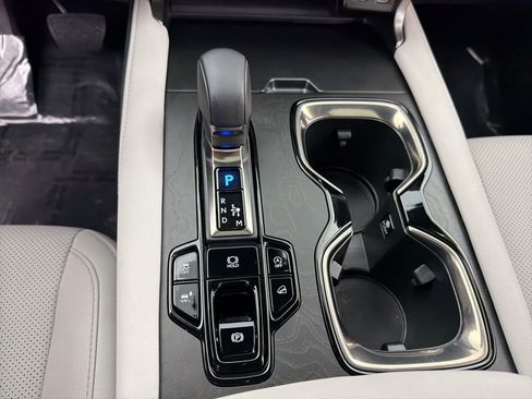 Used 2025 Lexus RX 350 Premium image 18