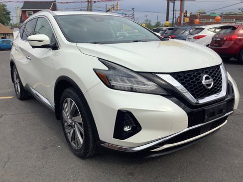 Used 2020 Nissan Murano SL w/ Moonroof Package AWD/4WD image 2