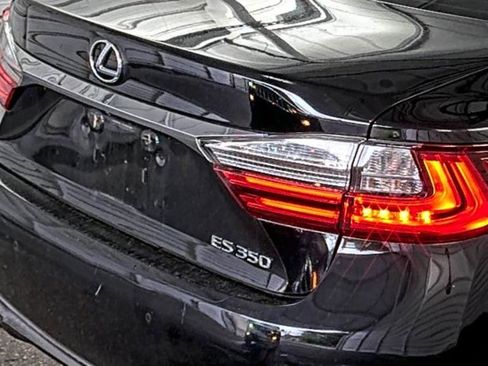 Used 2018 Lexus ES 350 w/ Premier Package FWD image 8