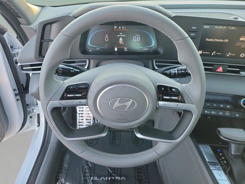 New 2026 Hyundai Elantra SEL Sport image 16