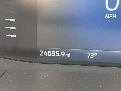 Certified 2024 Ford Escape Active AWD/4WD image 9
