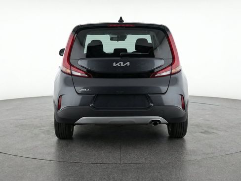 Used 2025 Kia Soul LX w/ LX Technology Package FWD image 7