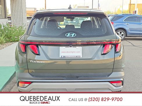 Used 2025 Hyundai Tucson SE FWD image 6