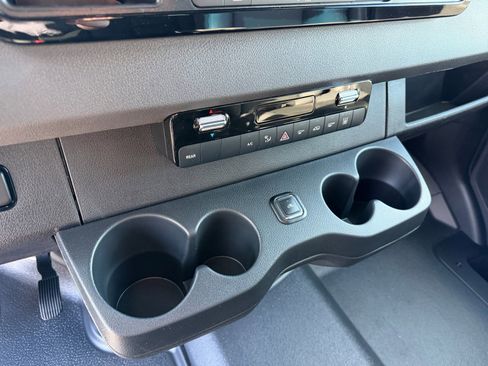 New 2026 Mercedes-Benz Sprinter 2500 image 12