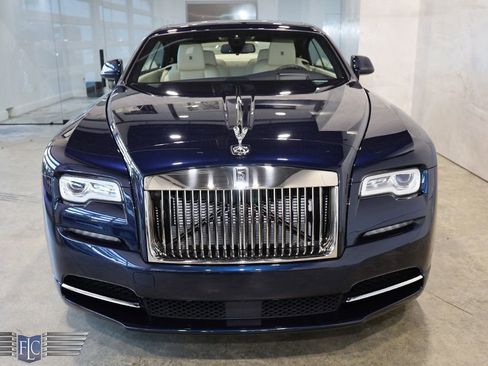 Used 2019 Rolls-Royce Wraith Coupe image 7