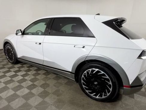 Used 2024 Hyundai Ioniq 5 Limited AWD/4WD image 6