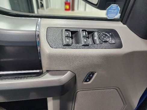 Used 2019 Ford F150 XLT w/ Equipment Group 302A Luxury image 17