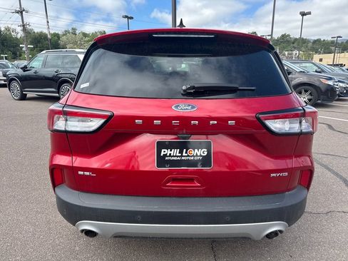 Used 2022 Ford Escape SEL w/ Technology Package AWD/4WD image 15