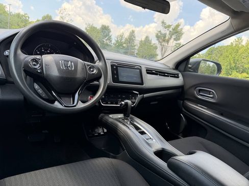 Used 2016 Honda HR-V EX image 21