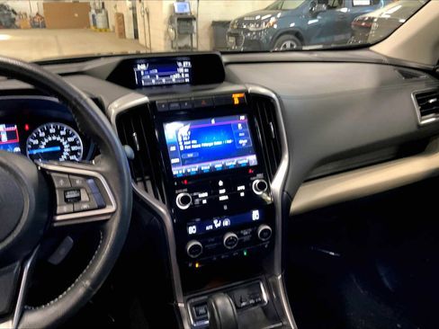 Used 2020 Subaru Ascent Limited w/ Technology Package image 6