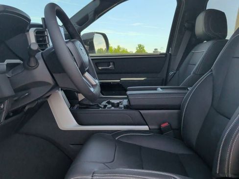 New 2026 Toyota Tundra Limited AWD/4WD image 13