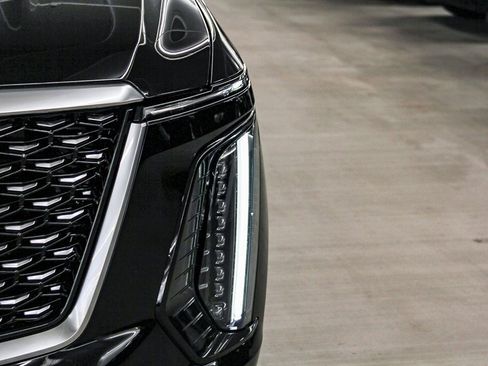 Used 2026 Cadillac Escalade Luxury image 10