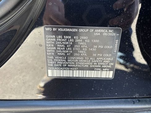 New 2026 Volkswagen Atlas SE image 28