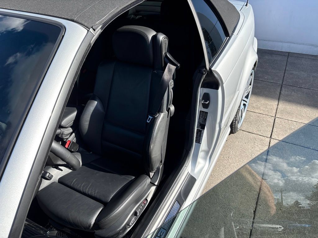 Used 2003 BMW M3 Convertible RWD image 12