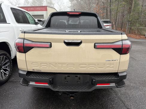 Used 2023 Hyundai Santa Cruz Limited image 7