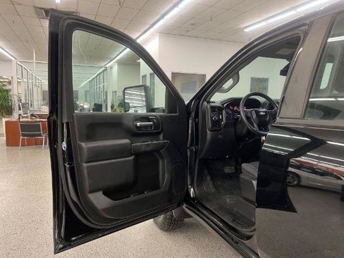 Used 2020 Chevrolet Silverado 2500 W/T image 15