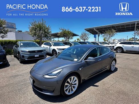 Used 2018 Tesla Model 3 Long Range AWD/4WD image 1
