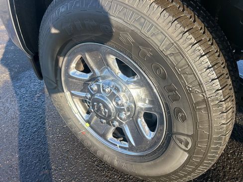 New 2026 RAM 3500 Tradesman image 16