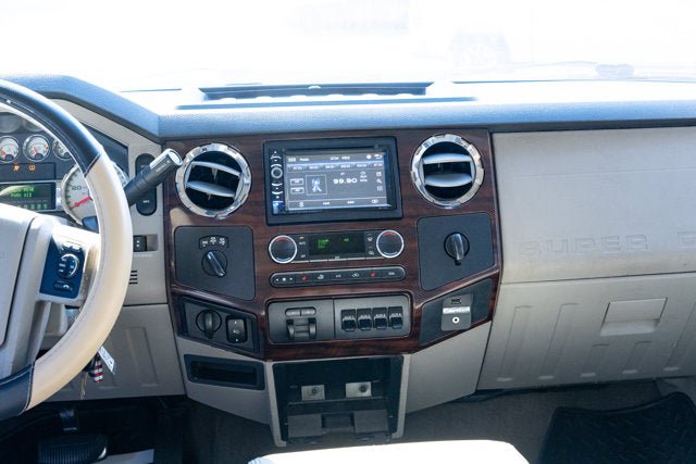 Used 2010 Ford F250 Lariat AWD/4WD image 32