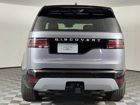 New 2026 Land Rover Discovery Limited Edition image 7