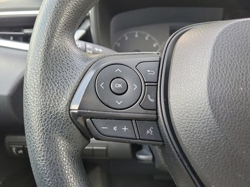 Used 2023 Toyota Corolla LE FWD image 22