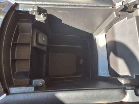 Used 2019 Ford Edge Titanium w/ Equipment Group 301A image 11