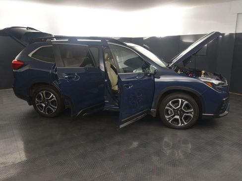 Used 2023 Subaru Ascent Limited w/ Technology Package image 37