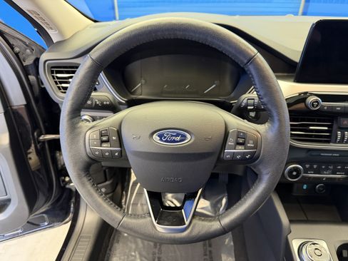 Used 2020 Ford Escape SEL FWD image 15
