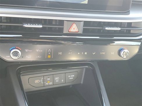 New 2026 Kia K5 GT-Line image 17