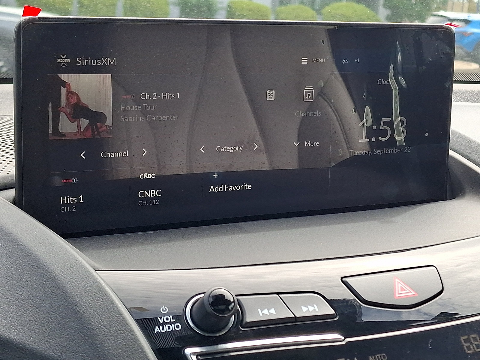 Certified 2025 Acura RDX SH-AWD image 17