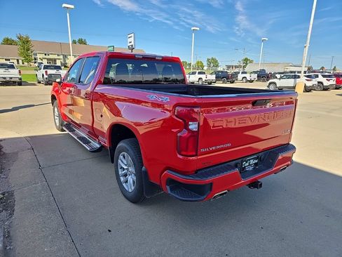Used 2021 Chevrolet Silverado 1500 RST w/ Max Trailering Package AWD/4WD image 7