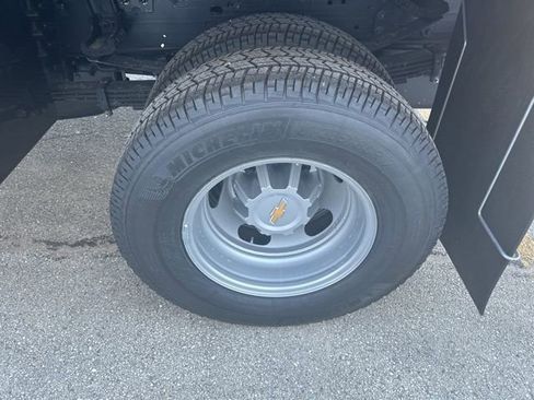 New 2024 Chevrolet Silverado 3500 W/T w/ WT Convenience Package image 7