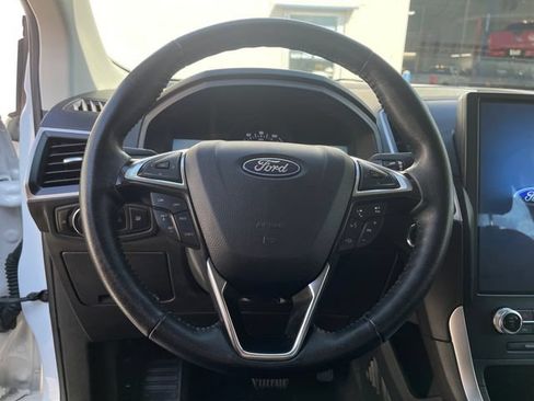 Used 2024 Ford Edge SEL AWD/4WD image 14