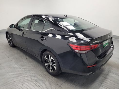 Used 2022 Nissan Sentra SV FWD image 3