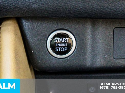 Used 2023 Nissan Rogue Platinum w/ Platinum Premium Package FWD image 27