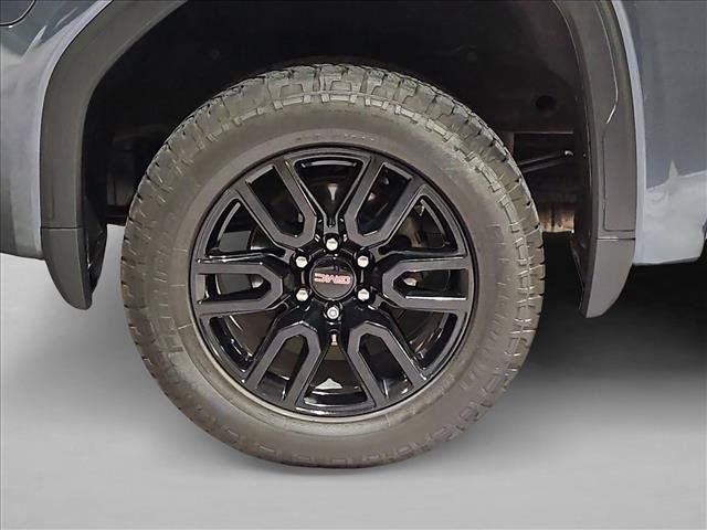 Used 2021 GMC Sierra 1500 Elevation w/ X31 Off-Road Package AWD/4WD image 18