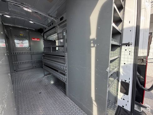 Used 2018 Ford Transit 350 148 Medium Roof RWD image 27