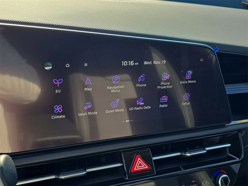 New 2025 Kia Niro Wind image 25