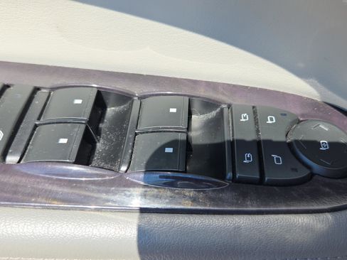 Used 2016 Buick Enclave Premium w/ Experience Buick Package AWD/4WD image 27