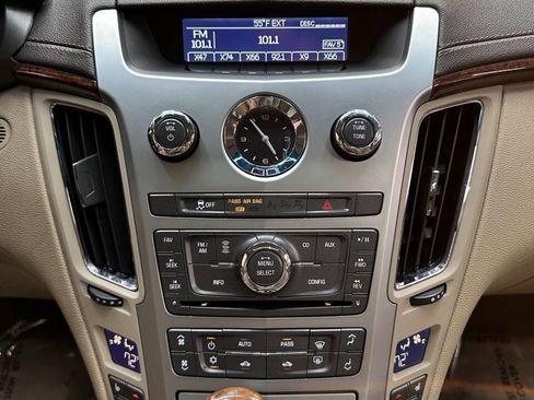 Used 2012 Cadillac CTS Luxury image 27