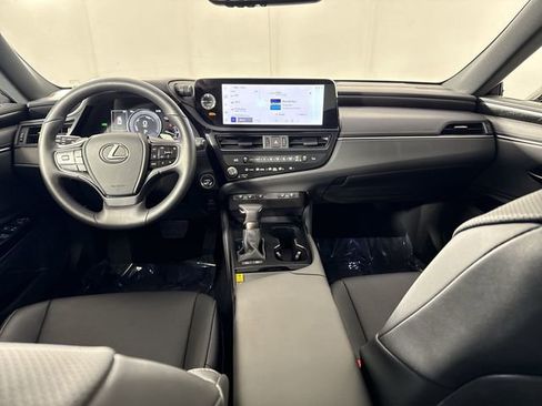 Certified 2025 Lexus ES 300h F Sport image 27