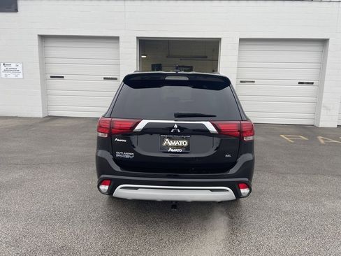Used 2020 Mitsubishi Outlander SEL image 4