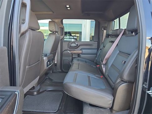 Certified 2021 GMC Sierra 3500 Denali w/ Denali Ultimate Package image 15