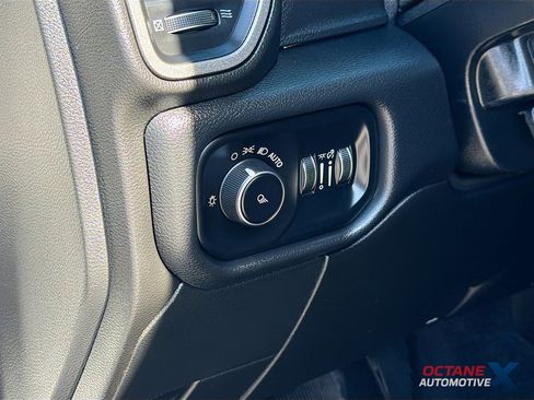 Used 2019 RAM 2500 Tradesman AWD/4WD image 10