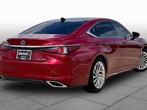 Used 2020 Lexus ES 350 Ultra Luxury w/ Accessory Package 2 FWD image 13