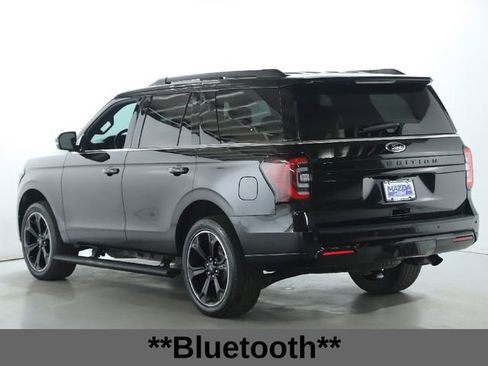 Used 2022 Ford Expedition Limited image 14