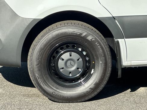 New 2026 Mercedes-Benz Sprinter 2500 image 24